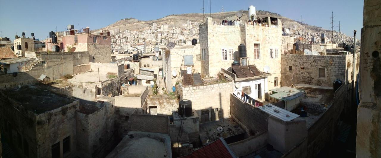 Turquoise Hostel Nablus Bagian luar foto